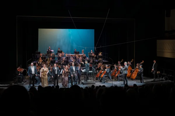 Michael Nündel, Ensemble und Orchester der Musikalischen Komödie, Dirigierende Forum Dirigieren