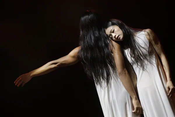 IM ABENDROT by Marcelino Libao // Soojeong Choi, Marcelino Libao