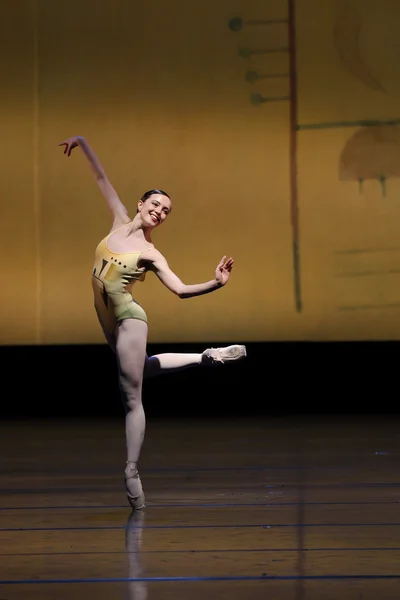 Ana Carbonero in »Drittes Klavierkonzert« ballet by Uwe Scholz based on Sergej Rachmaninow's music