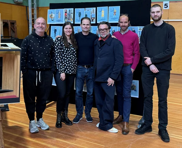 Regieteam REGINA vlnr:  Bernd Mottl (Regie),  Inken Meents (Dramaturgie), Constantin Trinks (Musikalische Leitung), Alfred Mayerhofer (Kostümbild), Friedrich Eggert (Bühne), Thomas Hupe (Licht)