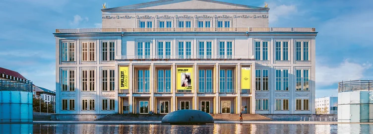 Opernhaus