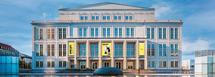 Opernhaus