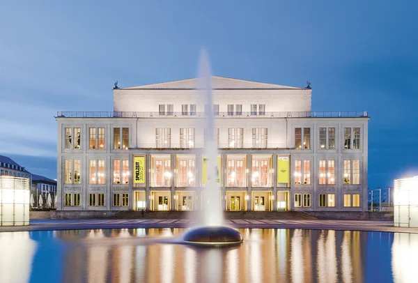 Opernhaus