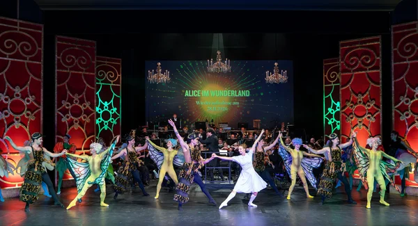 Ballett und Orchester der Musikalischen Komödie