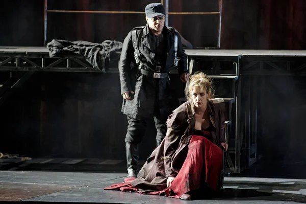 Gaston Rivero (Ismaele) und Jean Broekhuizen (Fenena)