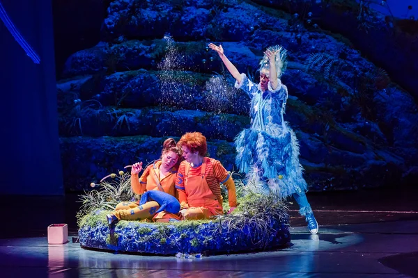 Magdalena Hinterdobler, Sandra Janke, Mirjam Neururer